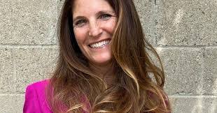 Betty Albert's Instagram, Twitter & Facebook