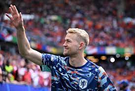 New centre-back De Ligt says partnership with Mazraoui will pay off at Man  United | Reuters