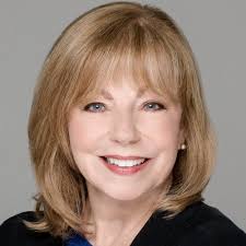 Cynthia Vowell's Instagram, Twitter & Facebook