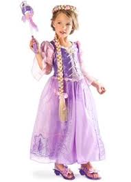Con il nostro tutorial, il gioco è fatto! 60 Fantasias Rapunzel Ideas Rapunzel Rapunzel Costume Rapunzel Dress