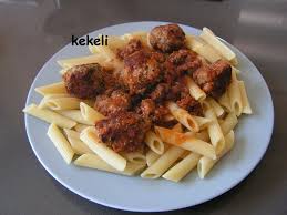 Boulettes A La Sauce Tomate Le Blog De Kekeli Boulette Sauce Tomate Tomates