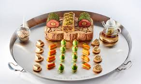 Les Plateaux Des Candidats Au Bocuse D Or France En Images Atabula Edition Generale Alimentation Cuisine Et Boissons Plateau