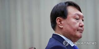 법관대표회의가 '판사 사찰' 의혹에 대해 어떤 결론도 내지 않기로 하자 일부 언론은 '윤석열 검찰총장의 판정승'이라고 보도했습니다. Oujqyjyramn36m