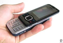 Nokia 7610 Supernova - color orgy ...