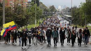 Mi amada colombia… estamos viviendo momentos tristes, dolorosos… la intolerancia e incertidumbre se han apoderado de nuestras vidas… por tanto y más, me uno invitándolos a pensar profundamente en. Gx 1awlsldvsrm