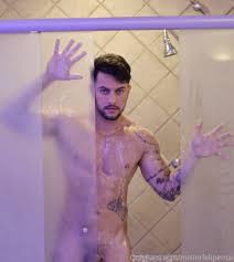 Várias Fotos e Vídeo do Mister Felipe Maia o Uber Gato Pelado mostrando  Pênis - Famosos Nus