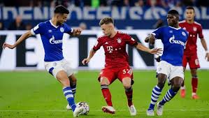 Tu peux regarder fc schalke 04 contre bayern münchen en ligne en direct si tu es membre de bet365, le premier site de détails de l'événement: Live Streaming Football Bayern Munich Vs Fc Schalke 04 Bundesliga 2018 19 Where And How To