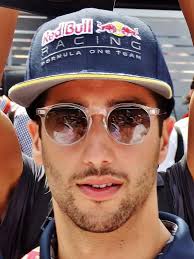 Juan Pablo Montoya reveals what he believes was the exact moment Daniel  Ricciardo's F1 career ended. 👀