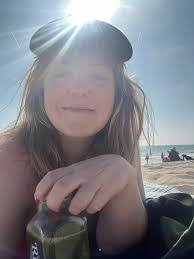 Rita Troyer's Instagram, Twitter & Facebook