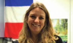 Graduates reach finish line Senior Seminar