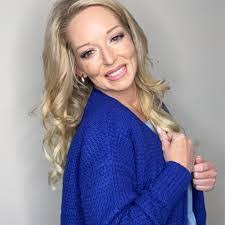 Amanda Wemstrom's Instagram, Twitter & Facebook