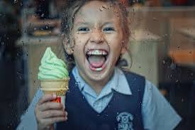 Challenges of photographing underwater subjects like Hairy Shrimp and Black  Frogfish