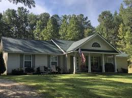 When you choose landmark shingles, you choose beauty, durability and security. Before After Certainteed Landmark Pro Hunter Green Newnan Ga C Jenkins Construction Certainteed Hunter Green Newnan Ga
