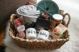 Same day delivery to all major cities. A Comprehensive List Of Beautiful Christmas Gift Baskets For Everyone On Your List