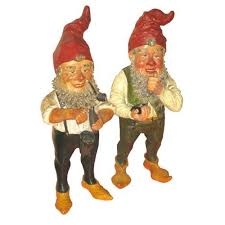 Dollar store dollar tree craft to make so cheap! Pair Of Mid Century Terracota Garden Gnomes Nyshowplace Com Julebilder Bilder Kort