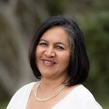 Amazon.com: Diane Lyons: books, biography, latest update