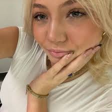 Emma Tang Wium (EmmaWium)