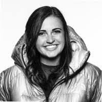 Laura Snipes's Instagram, Twitter & Facebook