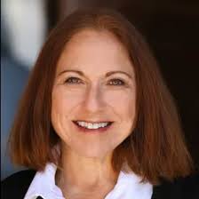 Michelle Menna's Instagram, Twitter & Facebook