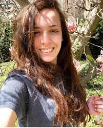 Kelly Pelt's Instagram, Twitter & Facebook