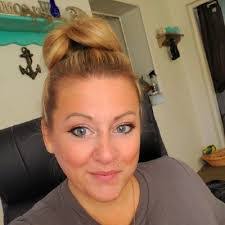 Daisy Tirado's Instagram, Twitter & Facebook