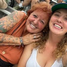 Toni Costello's Instagram, Twitter & Facebook