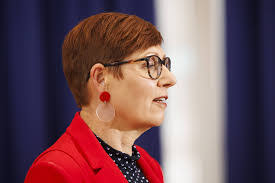 Deanne Booth's Instagram, Twitter & Facebook