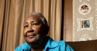 One of the last holdouts in I-20 expansion gives up and moves from the  shadow of the road