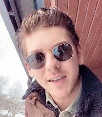 Tonight's LIVE RADIO BROADCAST of the Saturday night #Opry100 show at Ryman  Auditorium features Opry members Lainey Wilson, Mark Wills, Old Crow  Medicine Show, Marty Stuart, and Henry Cho, plus special guests