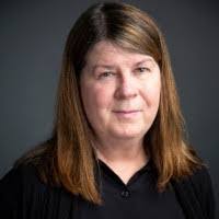 Laurie Townsend's Instagram, Twitter & Facebook