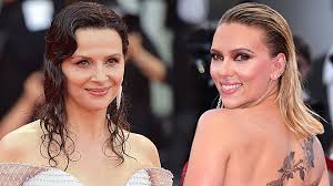 Maybe you would like to learn more about one of these? Festival De Cine De Venecia 2019 El Peinado Efecto Mojado En Todas Sus Versiones Arrasa En El Festival De Venecia Moda