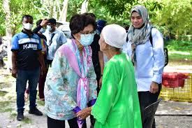We did not find results for: Dr Mahathir Mohamad On Twitter Di Langkawi Singgah Melawat Lang Agro Park Sebuah Kebun Yg Tanam Pelbagai Buah Dan Hasil Dipasarkan Di Sini Interns Yg Terdiri Dari Pelajar Pelajar Upm Meminta Saya Tulis