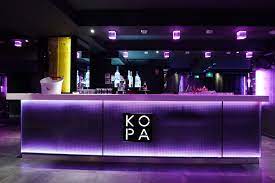 Between 2013 and 2017, most services were cancelled due to budget cuts. Kopa Boite De Nuit Rb Concept