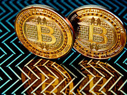 In the first eight months of 2018, hackers stole nearly $1 billion from cryptocurrency exchanges, according to a report from ciphertrace. Bitcoin Dives 11pc Amid Fears Of Us Clamp The Standard