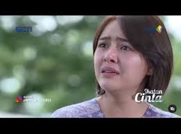 Setelah kejahatan elsa (glenca chysara) mulai terbongkar satu persatu, kini kebenaran terkait nindy mulai diungkapkan di sinetron ikatan cinta. S0 1iyhdubongm