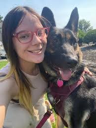 Robin Branum's Instagram, Twitter & Facebook