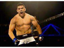 Kevin iole sits down with ufc fighter kelvin gastelum to talk about his upcoming fight and how he will overcome a height advantage. Kelvin Gastelum Mma Fighter Page Tapology