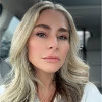 Kristine Fusco's Instagram, Twitter & Facebook