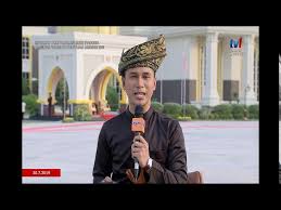 July 30th has officially declared a public holiday for the kingâ€™s coronation! Siaran Langsung Istiadat Pertabalan Seri Paduka Baginda Yang Di Pertuan Agong Xvi 30 Julai 2019 Youtube