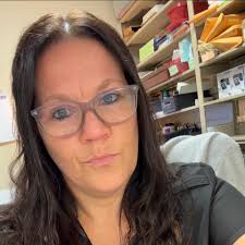 It's match day, GOLD fans! 🎭🏉 Bring your Mardi Gras spirit to the Shrine 