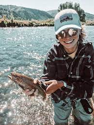 Pinterest Alyssarcamunas Fishing Outfits Country Girls Fishing Girls