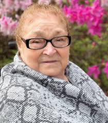 Elsa Cortez's Instagram, Twitter & Facebook