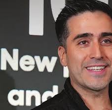 g the us neurs a better r all ng the us reneurs g a better or all Honoring  the ambitious entrepreneurs building a better world f