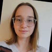 Shannon Rager's Instagram, Twitter & Facebook