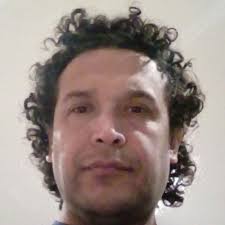 Hugo Hernán Barrios (@Huguelli)