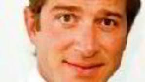 Stolt-Nielsen-familien trekker seg