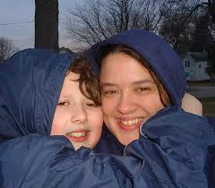 Mom and child look-alike winners