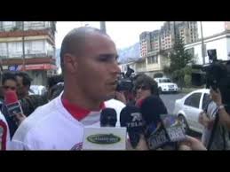Update information for daniel velez ». Vamos A Luchar Para Estar En Los Cuadrangulares Finales Daniel Velez Youtube