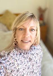 How to reschedule your wedding with ease