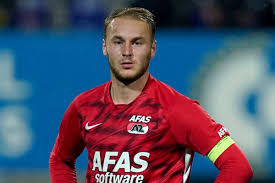 Az alkmaar ace teun koopmeiners has finally broken his silence amidst links with leeds united when speaking to voetbal international. Az Director Of Football On Koopmeiners Milan Target I Know That There Is Interest From A Club